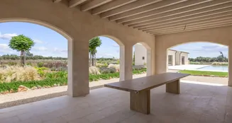 von_poll_real_estate_property_ES243745073_image_24