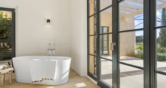 von_poll_real_estate_property_ES243745073_image_18