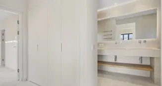 von_poll_real_estate_property_ES243745073_image_13