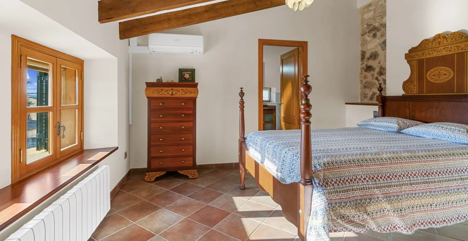 Casa-de-pueblo-Llubí