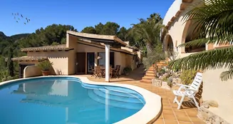 von_poll_real_estate_property_ES255092_image_1