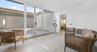 von_poll_real_estate_property_ES253745086_image_5