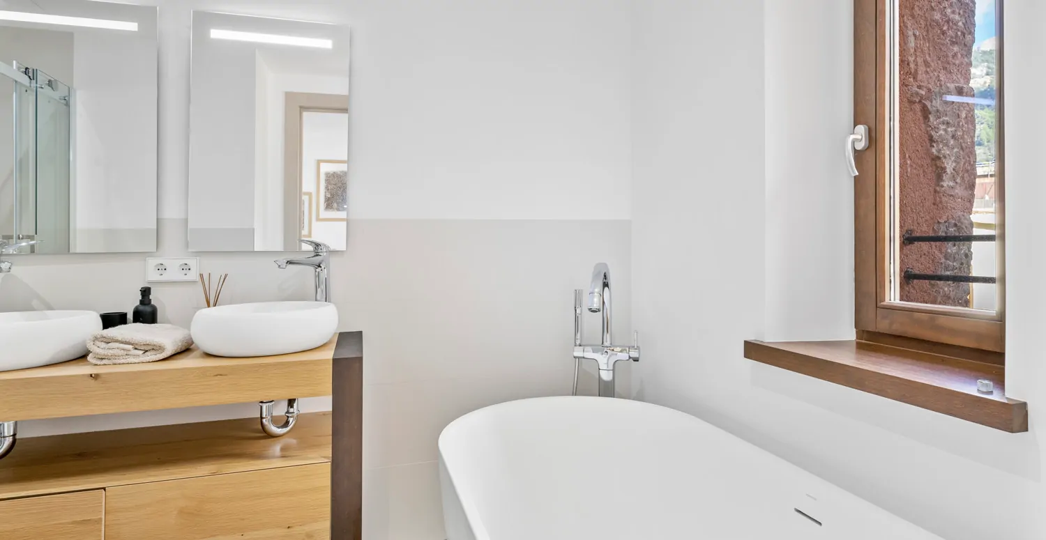 Casa-adosada-Fornalutx