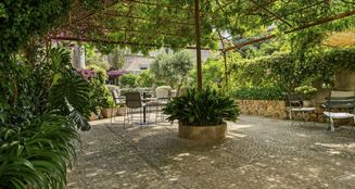 von_poll_real_estate_property_ES253745176_image_5