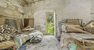 von_poll_real_estate_property_ES253745253_image_3