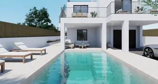 von_poll_real_estate_property_ES253745254_image_0