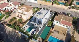 von_poll_real_estate_property_ES253745254_image_21