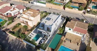 von_poll_real_estate_property_ES253745254_image_67