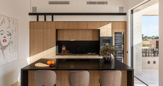 von_poll_real_estate_property_ES253745242_image_6