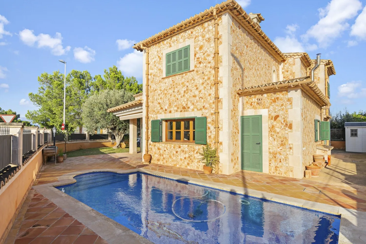 Chalet-adosado-Portol