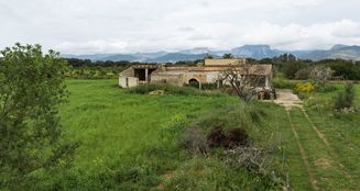 von_poll_real_estate_property_ES253745301_image_2