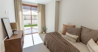 von_poll_real_estate_property_ES253745331_image_2