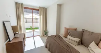 von_poll_real_estate_property_ES253745331_image_12