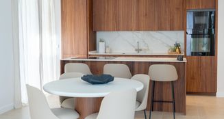 von_poll_real_estate_property_ES253745330_image_1