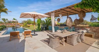 von_poll_real_estate_property_ES253745402_image_15