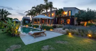 von_poll_real_estate_property_ES253745402_image_0