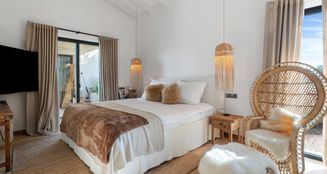 von_poll_real_estate_property_ES253745402_image_10