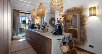 von_poll_real_estate_property_ES253745402_image_3