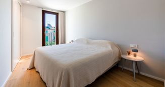 von_poll_real_estate_property_ES253745398_image_13
