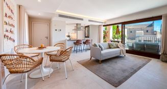 von_poll_real_estate_property_ES253745398_image_4