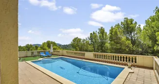 von_poll_real_estate_property_ES253745472_image_56