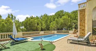 von_poll_real_estate_property_ES253745472_image_57