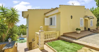 von_poll_real_estate_property_ES253745472_image_58