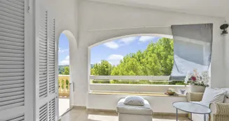 von_poll_real_estate_property_ES253745472_image_15