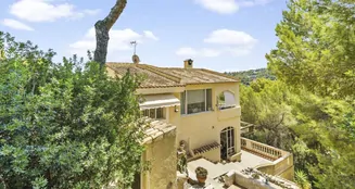 von_poll_real_estate_property_ES253745472_image_26