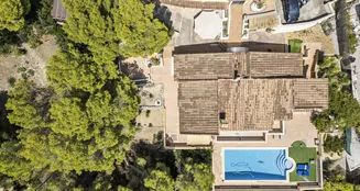 von_poll_real_estate_property_ES253745472_image_29