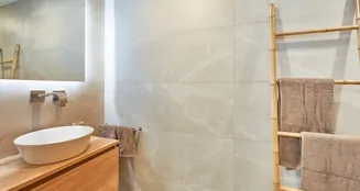 von_poll_real_estate_property_ES253745480_4_image_23