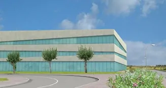 von_poll_real_estate_property_ES253745502_image_2