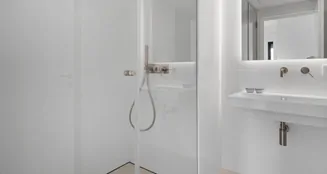 von_poll_real_estate_property_ES253745555_01_image_9