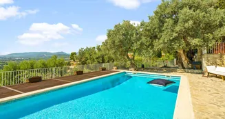 von_poll_real_estate_property_ES253745567_image_0