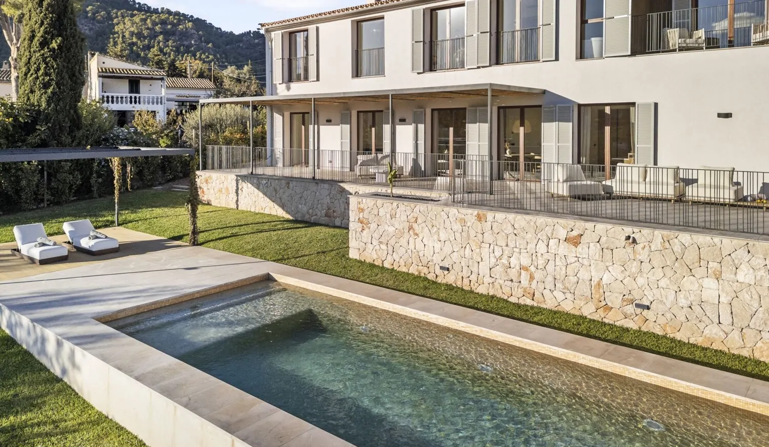 Finca mit Pool in Es Capdella