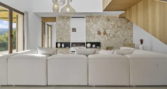 von_poll_real_estate_property_ES253745605_image_4