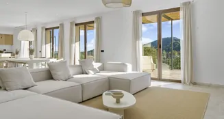 von_poll_real_estate_property_ES253745605_image_5