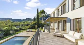 von_poll_real_estate_property_ES253745605_image_20