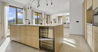 von_poll_real_estate_property_ES253745605_image_9