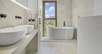 von_poll_real_estate_property_ES253745605_image_68