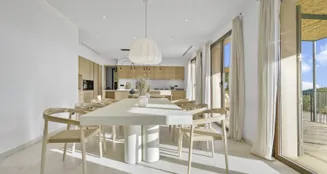 von_poll_real_estate_property_ES253745605_image_58