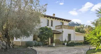 von_poll_real_estate_property_ES253745634_image_0