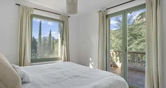 von_poll_real_estate_property_ES253745634_image_10