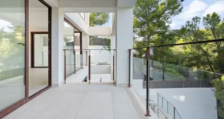 von_poll_real_estate_property_ES253745663_image_11