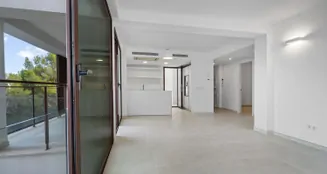 von_poll_real_estate_property_ES253745663_image_10