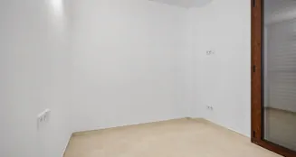 von_poll_real_estate_property_ES253745663_image_34