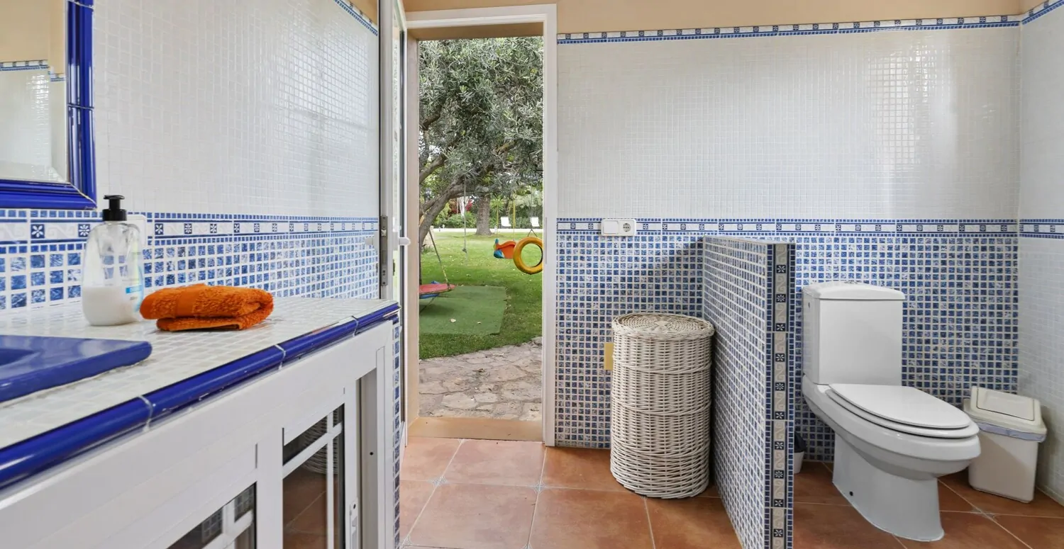 Blick vom Bad ins Grüne