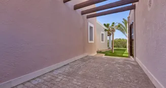 von_poll_real_estate_property_ES253745674_image_21