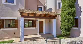 von_poll_real_estate_property_ES253745674_image_2