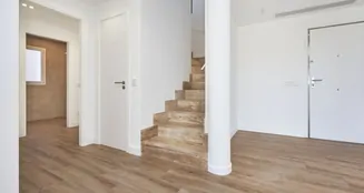 von_poll_real_estate_property_ES253745674_image_14